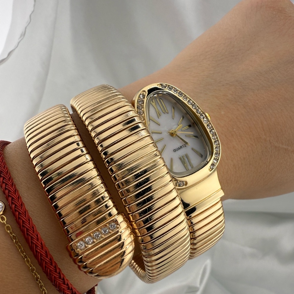 Serpent serpentine Gold Coil Wrap Bracelet Watch Vintage Snake-Inspired Design - Picture 9 of 9